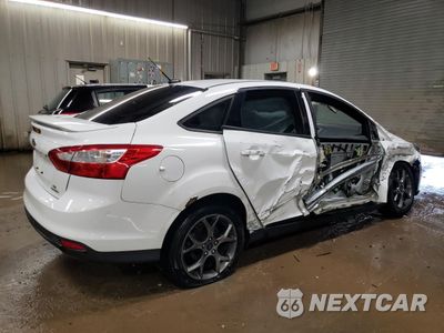 Trzecie zdjęcie samochodu z tyłu: 2013 FORD FOCUS SE VIN:1FADP3F26DL241675 - miniatura