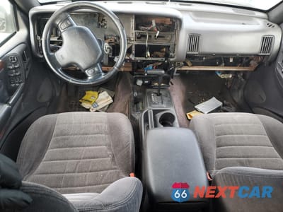 Zdjęcie 8 z 13 samochodu: 1996 JEEP GRAND CHEROKEE LIMITED VIN:1J4GZ78S3TC238067 - miniatura