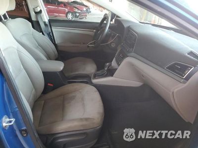 Zdjęcie 7 z 12 samochodu: 2017 HYUNDAI ELANTRA SE VIN:KMHD74LF4HU400809 - miniatura