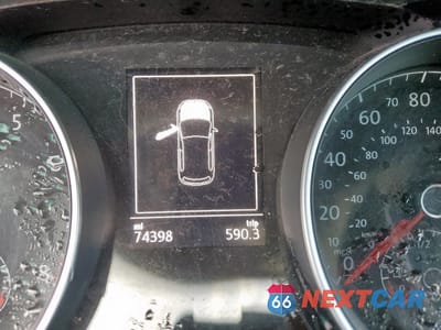Zdjęcie 9 z 13 samochodu: 2017 VOLKSWAGEN GOLF S VIN:3VW117AU6HM075321 - miniatura
