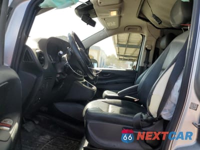 Zdjęcie 7 z 15 samochodu: 2017 MERCEDES-BENZ METRIS VIN:WD3PG2EA3H3270612 - miniatura