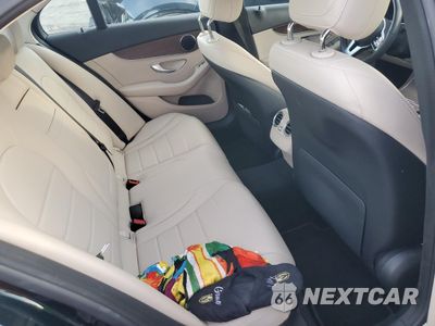 Zdjęcie 10 z 12 samochodu: 2019 MERCEDES-BENZ C 300 VIN:55SWF8DBXKU289278 - miniatura