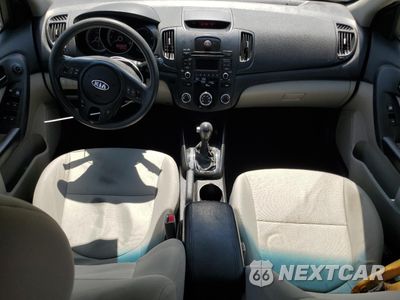 Zdjęcie 10 z 16 samochodu: 2011 KIA FORTE EX VIN:KNAFU4A20B5457559 - miniatura