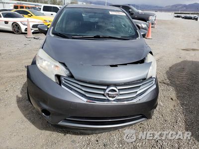 Piąte zdjęcie samochodu w środku: 2016 NISSAN VERSA NOTE S VIN:3N1CE2CP8GL373631 - miniatura
