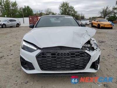 Piąte zdjęcie samochodu w środku: 2023 AUDI A5 PREMIUM PLUS 45 VIN:WAUTAAF52PA032713 - miniatura