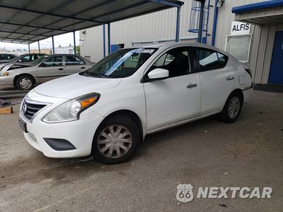 2015 NISSAN VERSA S 3N1CN7AP2FL845708 - główne zdjęcie licytacji z USA - miniatura