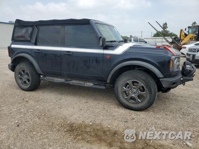 Czwarte zdjęcie samochodu z boku: 2021 FORD BRONCO BASE VIN:1FMEE5BP2MLA64040 - miniatura