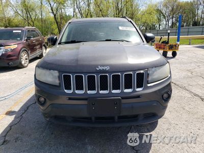 Piąte zdjęcie samochodu w środku: 2014 JEEP COMPASS SPORT VIN:1C4NJCBB9ED865505 - miniatura