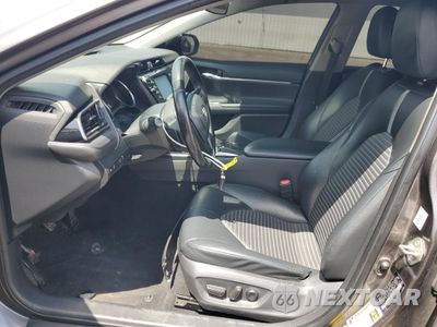 Zdjęcie 7 z 15 samochodu: 2020 TOYOTA CAMRY SE VIN:4T1G11AK2LU962018 - miniatura