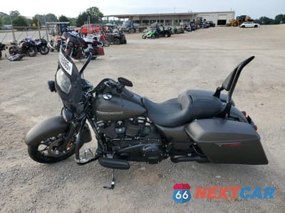 Trzecie zdjęcie samochodu z tyłu: 2020 HARLEY-DAVIDSON FLHRXS VIN:1HD1KVP14LB656736 - miniatura