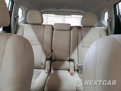 Zdjęcie 10 z 13 samochodu: 2017 NISSAN ROGUE SV VIN:5N1AT2MV5HC812705 - miniatura