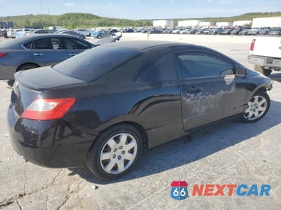 Trzecie zdjęcie samochodu z tyłu: 2009 HONDA CIVIC LX VIN:2HGFG126X9H521783 - miniatura