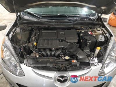 Zdjęcie 11 z 12 samochodu: 2012 MAZDA MAZDA2 VIN:JM1DE1KY2C0150739 - miniatura