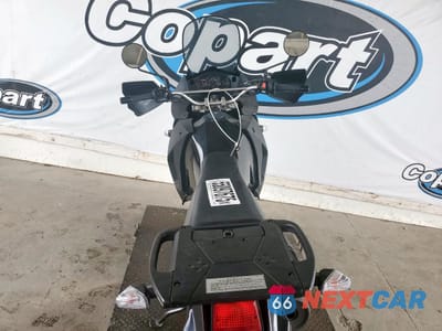 Zdjęcie 6 z 9 samochodu: 2011 KAWASAKI KL650 E VIN:JKAKLEE17BDA37974 - miniatura