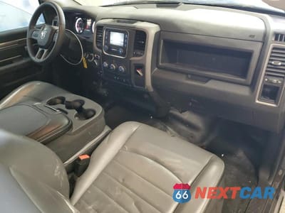 Zdjęcie 8 z 12 samochodu: 2022 RAM 1500 CLASSIC TRADESMAN VIN:3C6JR7DG0NG206150 - miniatura