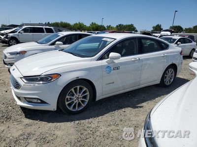 2017 FORD FUSION SE HYBRID 3FA6P0LU2HR408926 - główne zdjęcie licytacji z USA - miniatura