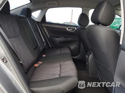 Zdjęcie 10 z 14 samochodu: 2019 NISSAN SENTRA S VIN:3N1AB7AP1KY362045 - miniatura