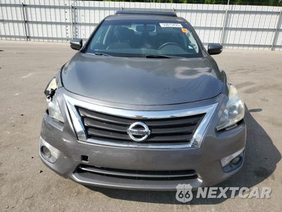 Piąte zdjęcie samochodu w środku: 2014 NISSAN ALTIMA 2.5 VIN:1N4AL3AP1EC329455 - miniatura