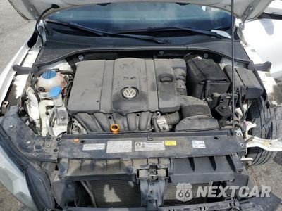 Zdjęcie 11 z 12 samochodu: 2013 VOLKSWAGEN PASSAT SE VIN:1VWBH7A33DC027052 - miniatura