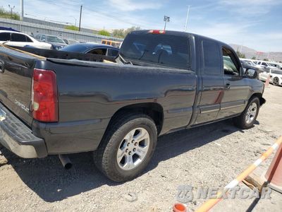 Trzecie zdjęcie samochodu z tyłu: 2003 CHEVROLET SILVERADO C1500 VIN:2GCEC19V731267128 - miniatura