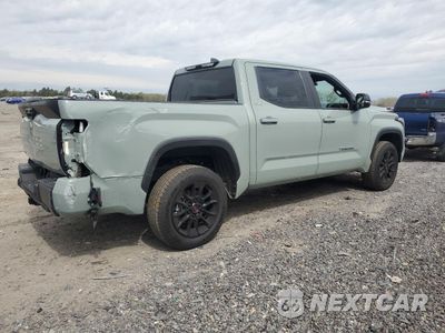 Trzecie zdjęcie samochodu z tyłu: 2025 TOYOTA TUNDRA CREWMAX SR VIN:5TFLA5DBXSX265425 - miniatura