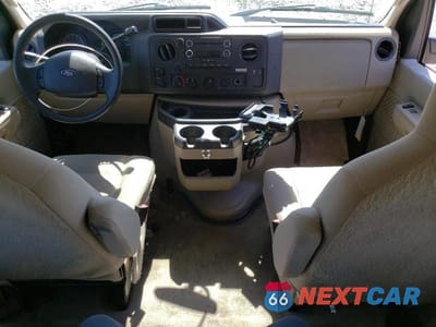 Zdjęcie 8 z 13 samochodu: 2011 FORD ECONOLINE E150 WAGON VIN:1FMNE1BW8BDB31151 - miniatura
