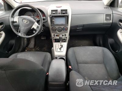 Zdjęcie 8 z 12 samochodu: 2010 TOYOTA COROLLA BASE VIN:2T1BU4EEXAC515121 - miniatura