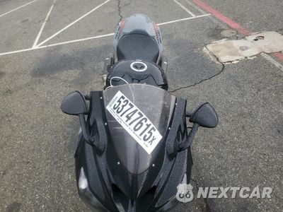 Piąte zdjęcie samochodu w środku: 2018 KAWASAKI ZX1400 J VIN:JKBZXNJ12JA005886 - miniatura