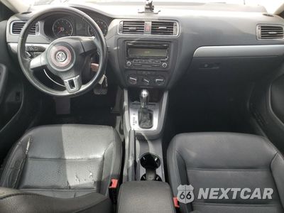 Zdjęcie 8 z 12 samochodu: 2013 VOLKSWAGEN JETTA SE VIN:3VWDP7AJ2DM408755 - miniatura