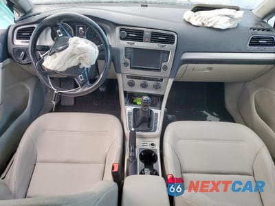 Zdjęcie 8 z 13 samochodu: 2017 VOLKSWAGEN GOLF S VIN:3VW117AU6HM075321 - miniatura