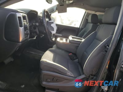 Zdjęcie 7 z 12 samochodu: 2017 CHEVROLET SILVERADO K1500 LT VIN:3GCUKREC8HG163831 - miniatura