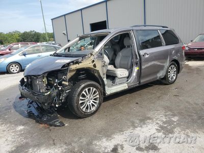 2019 TOYOTA SIENNA XLE 5TDYZ3DC0KS996642 - główne zdjęcie licytacji z USA - miniatura