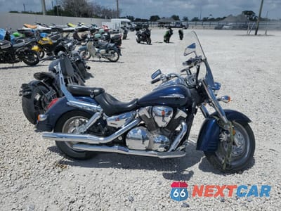 2008 HONDA VTX1300 R 1HFSC52658A500939 - główne zdjęcie licytacji z USA - miniatura
