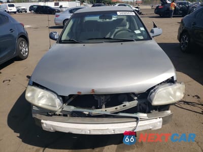 Piąte zdjęcie samochodu w środku: 2002 NISSAN SENTRA XE VIN:3N1CB51D72L597758 - miniatura