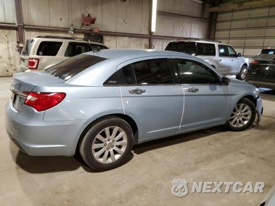 Trzecie zdjęcie samochodu z tyłu: 2013 CHRYSLER 200 LIMITED VIN:1C3CCBCG6DN507250 - miniatura