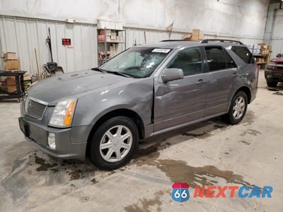 2004 CADILLAC SRX 1GYEE637840171596 - główne zdjęcie licytacji z USA - miniatura