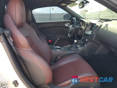 Zdjęcie 11 z 14 samochodu: 2013 NISSAN 370Z BASE VIN:JN1AZ4FH0DM830056 - miniatura