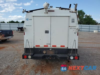 Zdjęcie 6 z 12 samochodu: 2012 CHEVROLET SILVERADO K3500 VIN:1GB3KZCGXCF203410 - miniatura