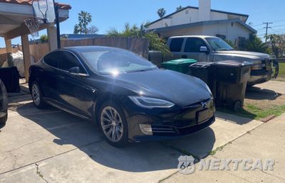 2019 TESLA MODEL S 5YJSA1E23KF332539 - główne zdjęcie licytacji z USA - miniatura