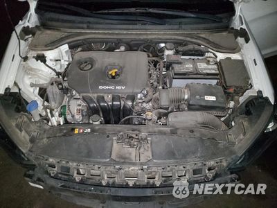 Zdjęcie 11 z 12 samochodu: 2017 HYUNDAI ELANTRA SE VIN:5NPD84LF1HH194442 - miniatura