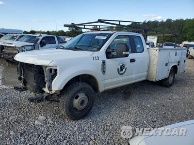 2019 FORD F350 SUPER DUTY 1FD8X3G67KEG00834 - główne zdjęcie licytacji z USA - miniatura