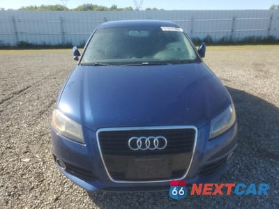 Piąte zdjęcie samochodu w środku: 2011 AUDI A3 PREMIUM PLUS VIN:WAUKJAFM9BA166095 - miniatura