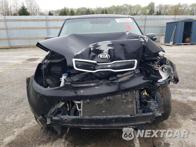 Piąte zdjęcie samochodu w środku: 2014 KIA SOUL + VIN:KNDJP3A52E7005498 - miniatura