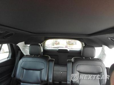 Zdjęcie 10 z 13 samochodu: 2020 FORD EXPLORER XLT VIN:1FMSK7DH4LGA00621 - miniatura
