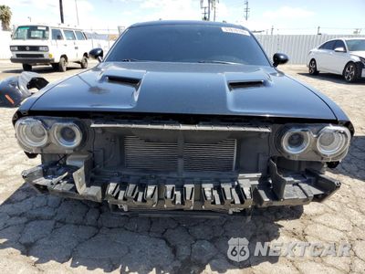 Piąte zdjęcie samochodu w środku: 2016 DODGE CHALLENGER R/T VIN:2C3CDZBT9GH315838 - miniatura