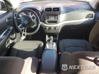 Zdjęcie 8 z 15 samochodu: 2020 DODGE JOURNEY SE VIN:3C4PDCAB0LT219228 - miniatura