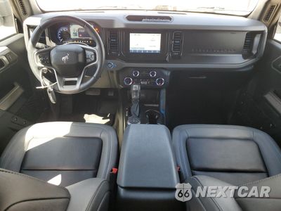 Zdjęcie 8 z 14 samochodu: 2022 FORD BRONCO BASE VIN:1FMDE5BH1NLB13122 - miniatura