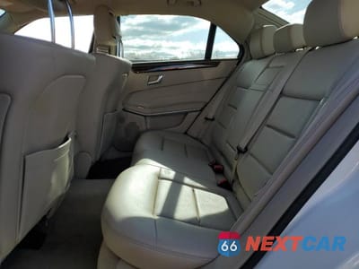 Zdjęcie 10 z 12 samochodu: 2014 MERCEDES-BENZ E 350 4MATIC VIN:WDDHF8JB7EA975781 - miniatura