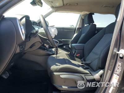 Zdjęcie 7 z 16 samochodu: 2020 KIA SOUL LX VIN:KNDJ23AU2L7717643 - miniatura