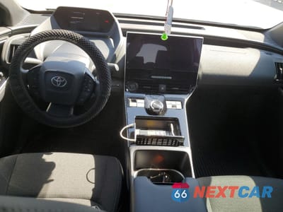 Zdjęcie 8 z 13 samochodu: 2024 TOYOTA BZ4X XLE VIN:JTMABACASRA056625 - miniatura